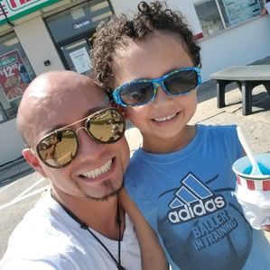 Meet your Posher, Andrew